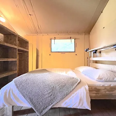 Holiday home Libelle